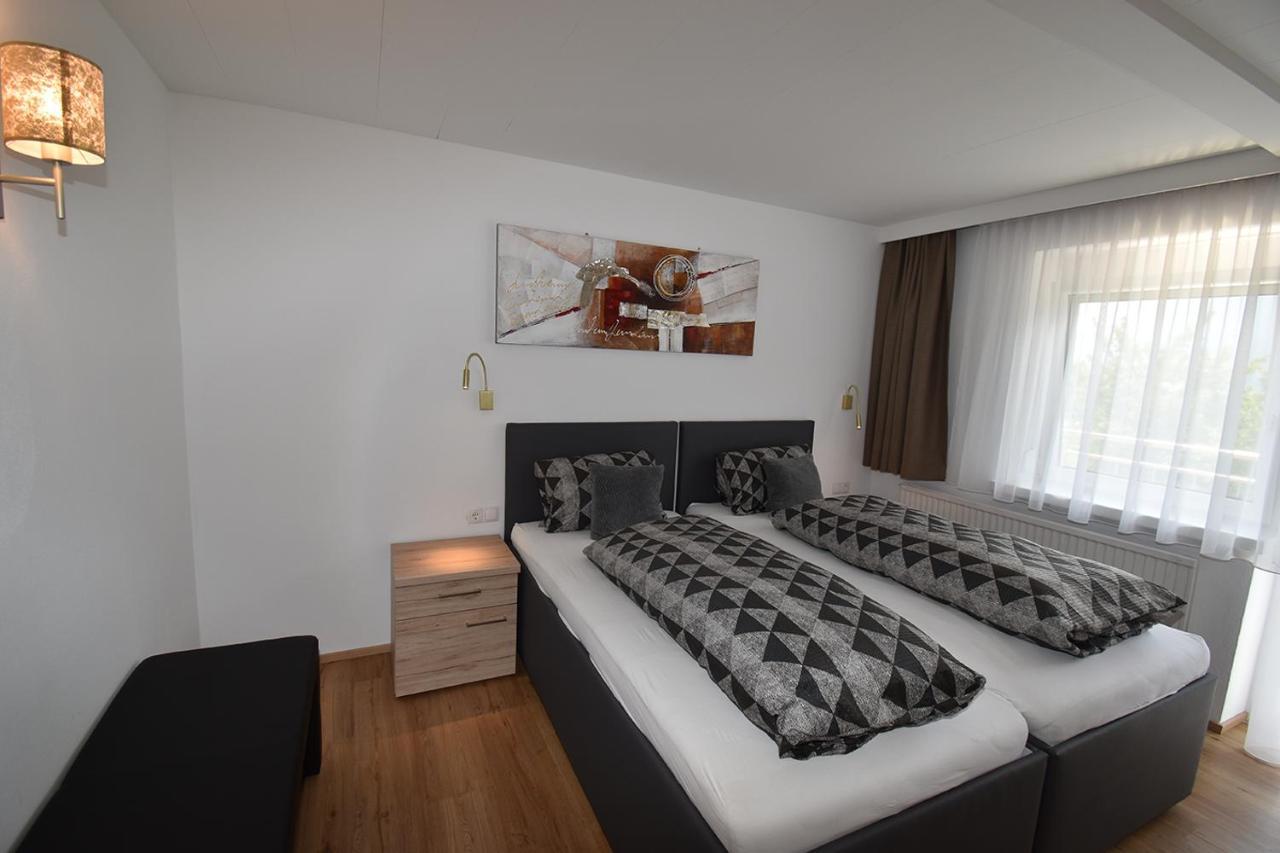 Hotel Martina Тельфс Экстерьер фото