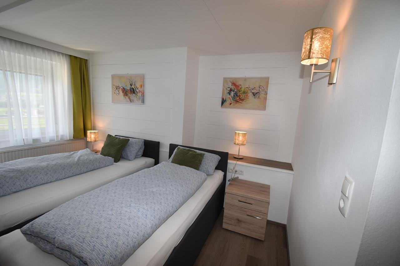 Hotel Martina Тельфс Экстерьер фото