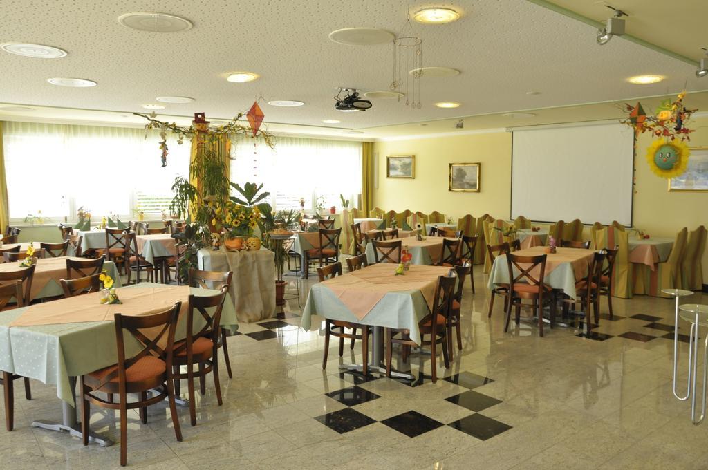 Hotel Martina Тельфс Экстерьер фото